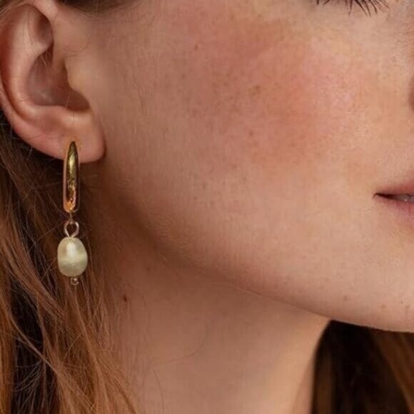 Pearl Earrings Non-tarnish Gold Chunky hoops w/ dangle Pearl Earrings Waterproof - Picture 7 of 12